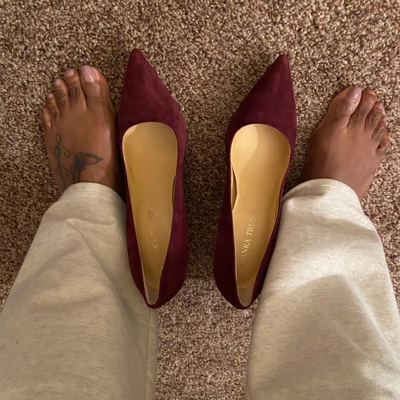 Heels - Picture 4 of 4